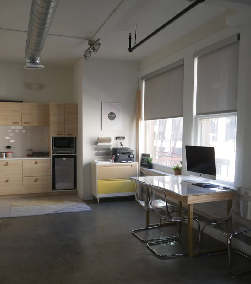 Furniture and lighting in the Los Angeles office